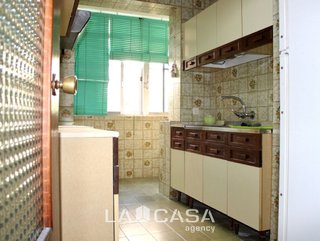 Piso en venta en Cruz Roja en Sevilla