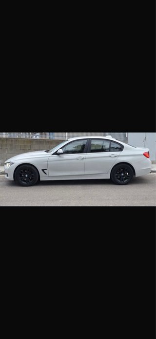 BMW Serie 3 2015 318D