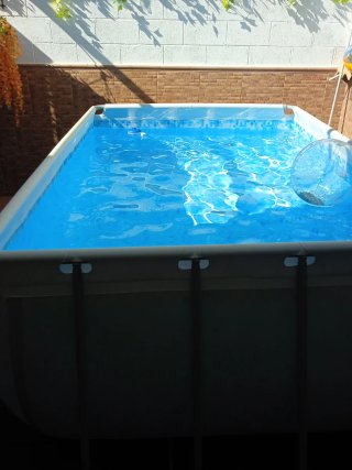 Piscina de 4 metros x 2 de ancho y 1 de alto