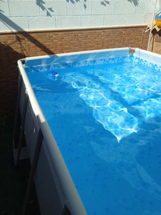 Piscina de 4 metros x 2 de ancho y 1 de alto