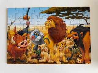 Lote 4 puzzles: 2 Disney, koala y tortuga