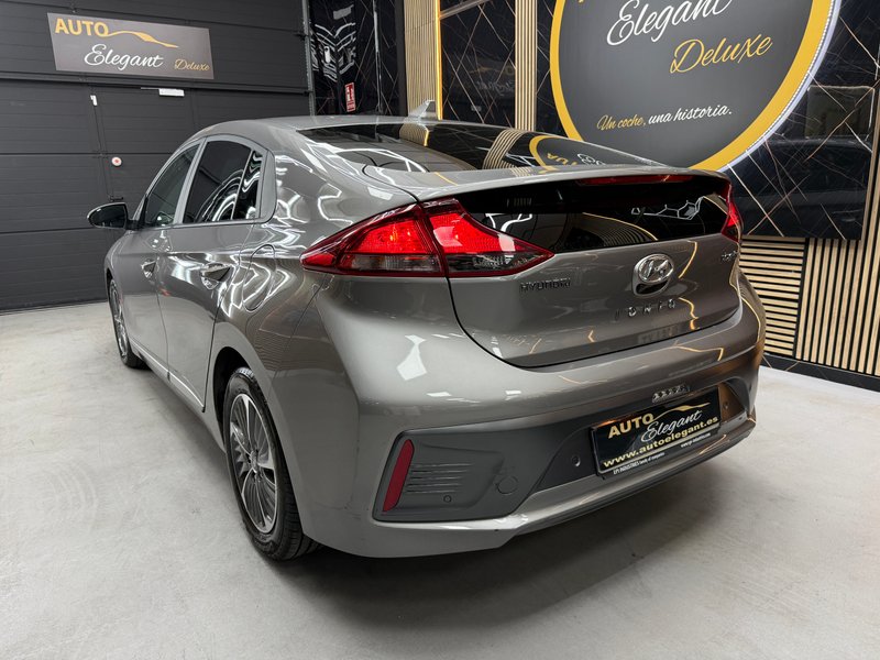 Hyundai Ioniq 2022, foto 13