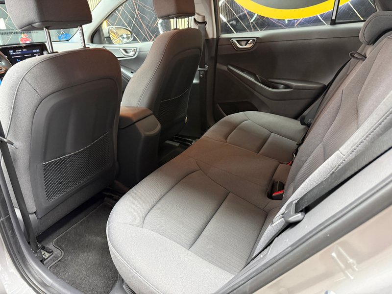 Hyundai Ioniq 2022, foto 20