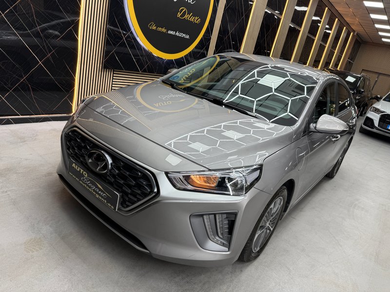 Hyundai Ioniq 2022, foto 25