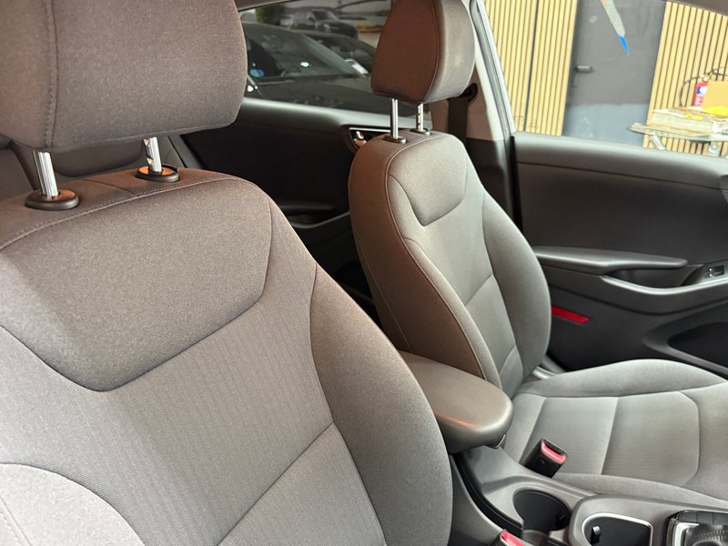 Hyundai Ioniq 2022, foto 30