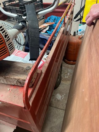 Remolque robusto con cajón