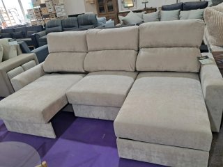Sofá cama beige de tela