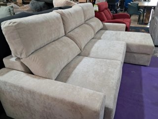 Sofá cama beige de tela