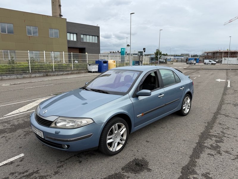 Renault Laguna 2004 - foto 1