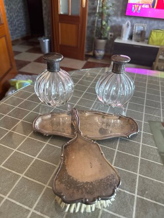 Juego de tocador antiguo