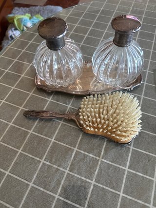 Juego de tocador antiguo