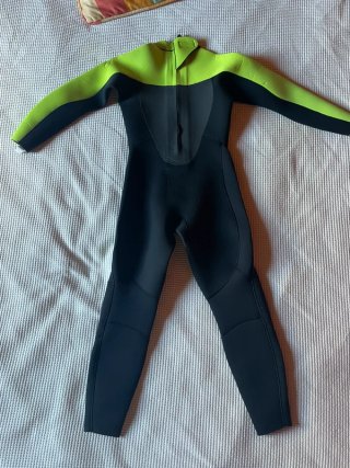 Traje Neopreno Infantil KOUNGA  (140cm aprox)