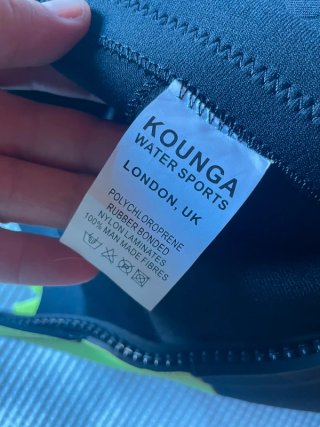 Traje Neopreno Infantil KOUNGA  (140cm aprox)