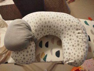 Almohada de lactancia estrellas