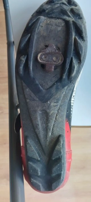 Zapatillas MTB LUCK modelo Evolution N° 43 calas