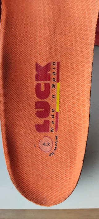 Zapatillas MTB LUCK modelo Evolution N° 43 calas