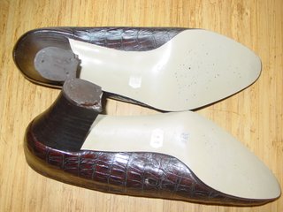 Zapatos Myrys Vintage Efecto Cocodrilo Marrones