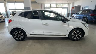 Renault CLIO Evolution ETech full hybrid 145 103kw (2023)