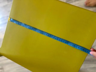 Silla de plástico verde/amarillo