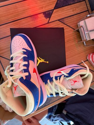 Nike Air Jordan 1 Mid SE