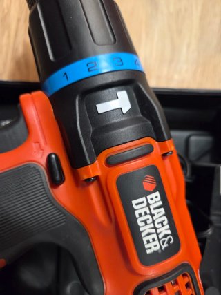 Taladro Black & Decker 18V Litio