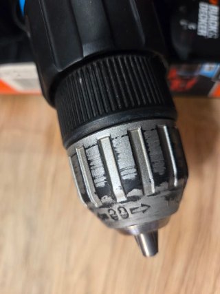 Taladro Black & Decker 18V Litio