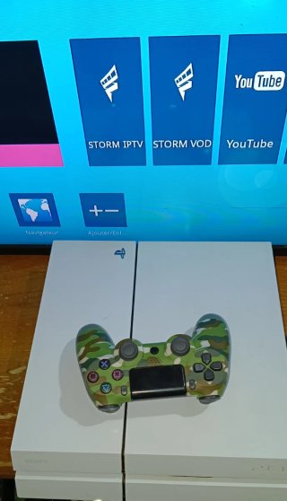 Console PS4 (PlayStation 4) Bianca + Controller