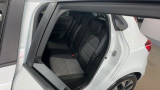 Renault CLIO Evolution ETech full hybrid 145 103kw (2023)