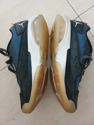 Tênis Nike Jordan Air  Tamanho - 37,50
