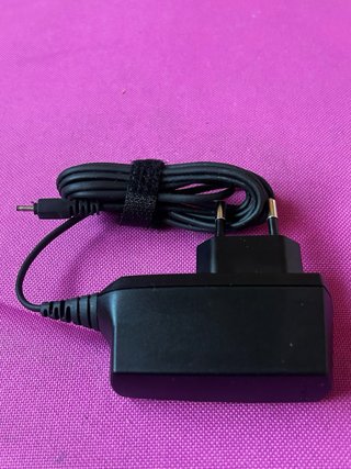 Caricabatterie Nokia AC-4E 100-240V