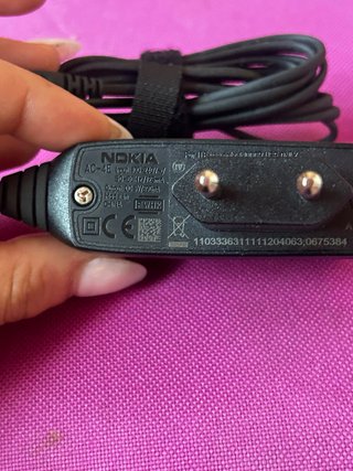 Caricabatterie Nokia AC-4E 100-240V