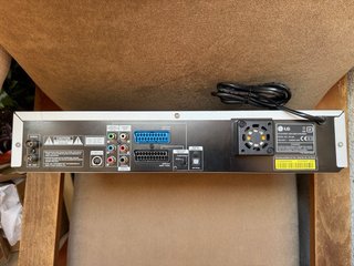 LG RC185 Combo Grabador VHS a DVD No Funcional