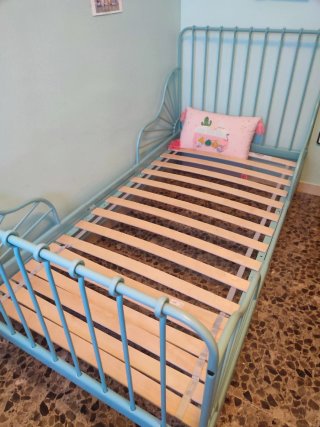 Cama infantil extensible IKEA