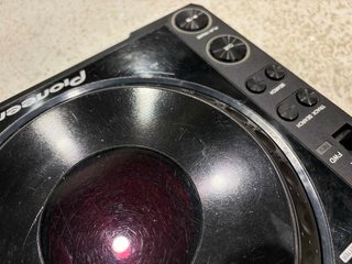 Pioneer CDJ-2000