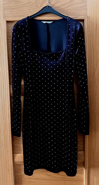 Pack Fiesta: Vestido Negro y Rojo + Bolso