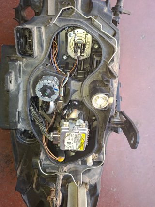 Faro bi-Xenon BMW Serie 1 Dcho. Bidireccional