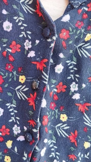 Crop Top Floral Stradivarius Talla L