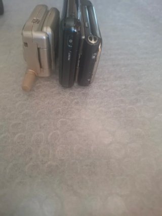 Lote 3 Móviles: Motorola, Samsung, Panasonic