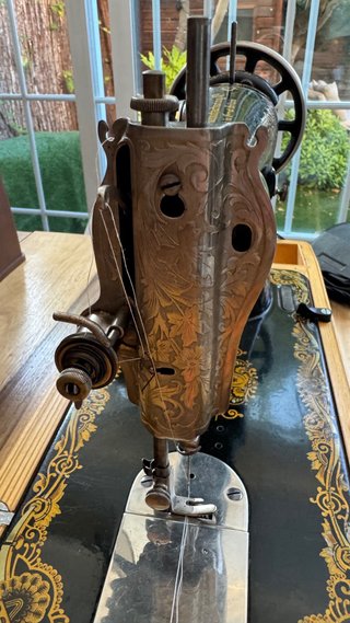 Máquina de coser Singer antigua