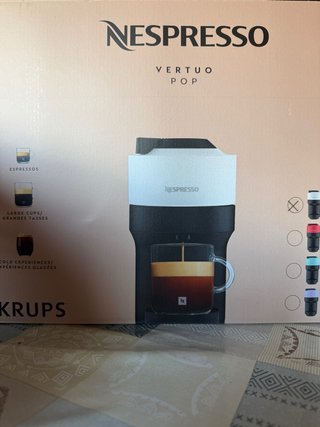 Cafetera Nespresso Vertuo Pop Blanca