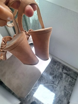 Zapatos color empolvado talla 39