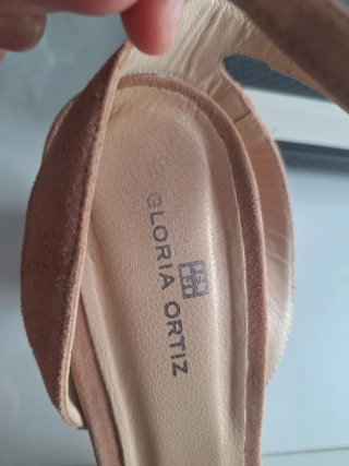 Zapatos color empolvado talla 39