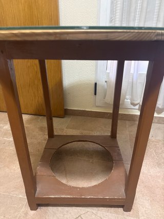 Mesa redonda madera con cristal y hueco brasero