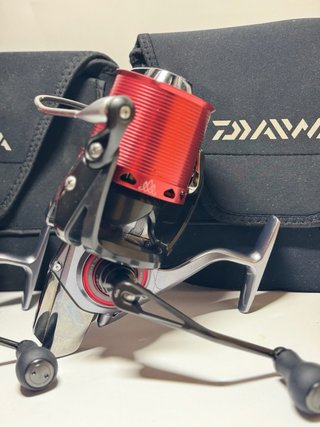 Coppia di Mulinelli Daiwa Basia Air