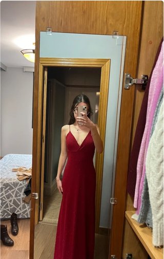 Vestido fiesta largo rojo brillante