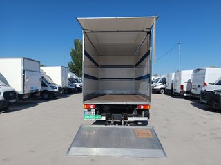 FIAT Ducato 2.3 CHASIS CAJA CERRADA CON TRAMPILLA