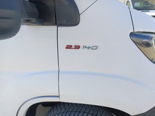 FIAT Ducato 2.3 CHASIS CAJA CERRADA CON TRAMPILLA