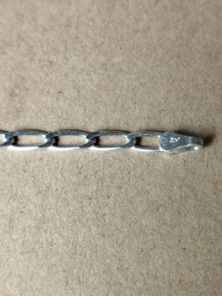 Esclava de plata con corazón
