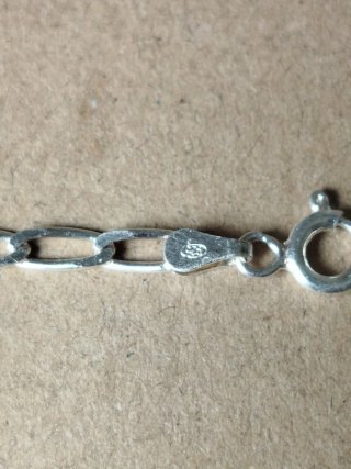Esclava de plata con corazón