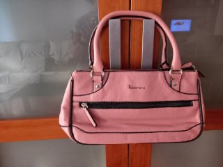 Bolso rosa Benin